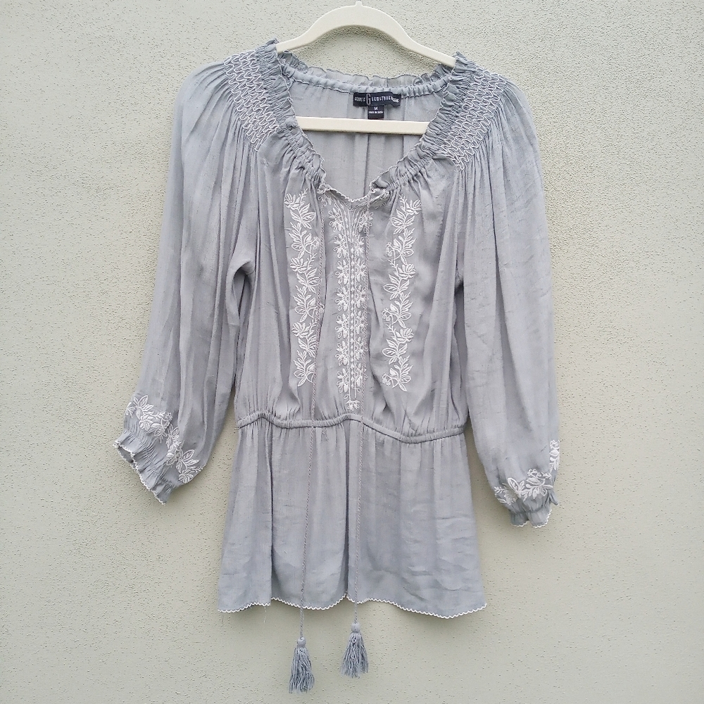 Gemstone Gray Boho With Tassels Top in Size Medium
